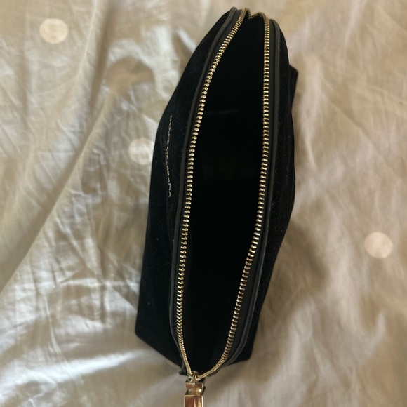 Dolce & Gabbana Velvet Makeup Case - Picture 3 of 6